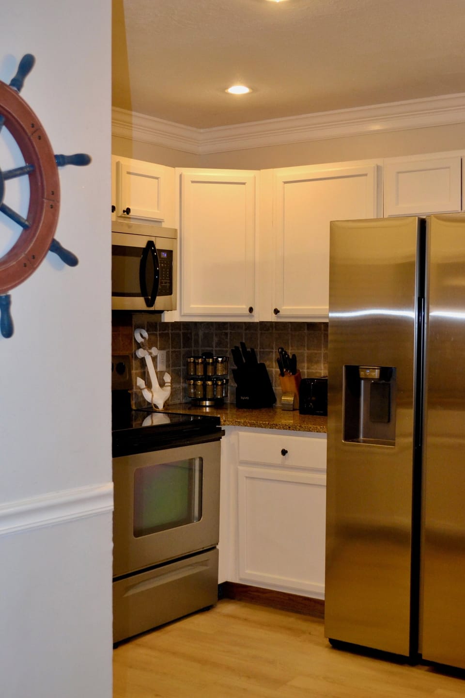Full equipped kitchen