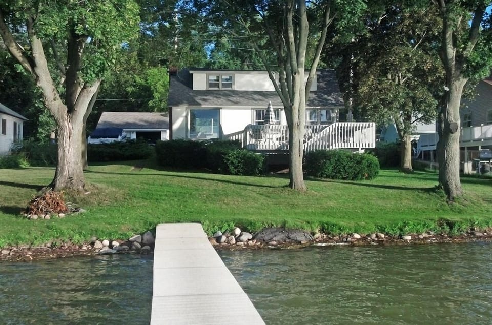 70" Pier