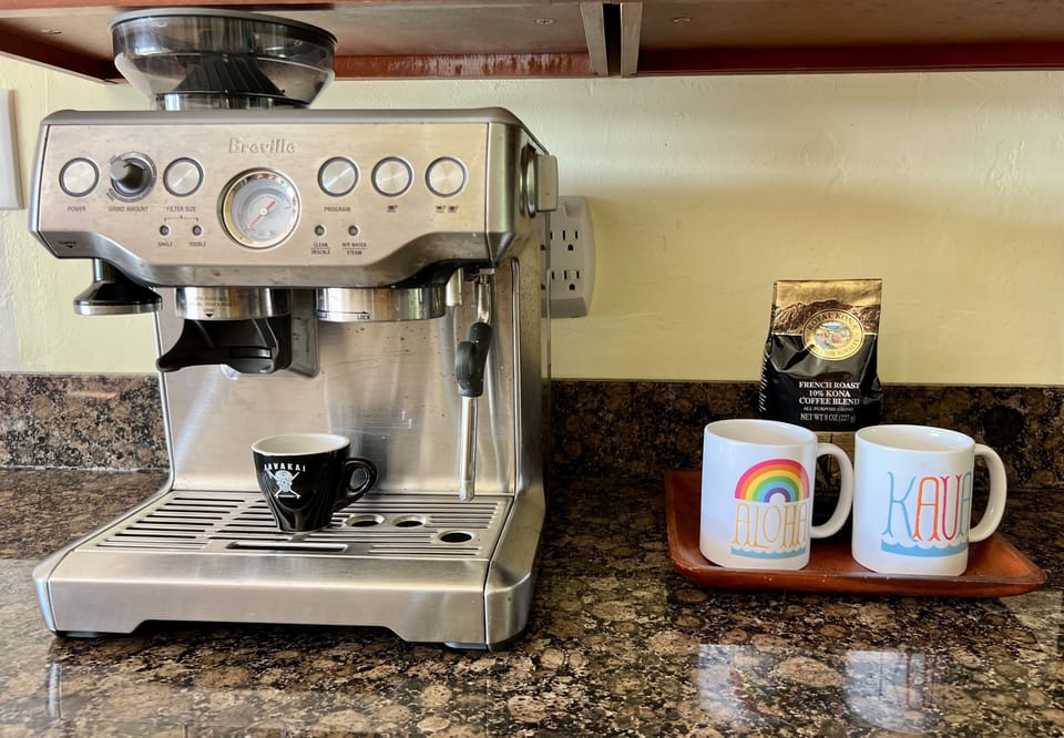 Espresso machine just to make your morning even more perfect!