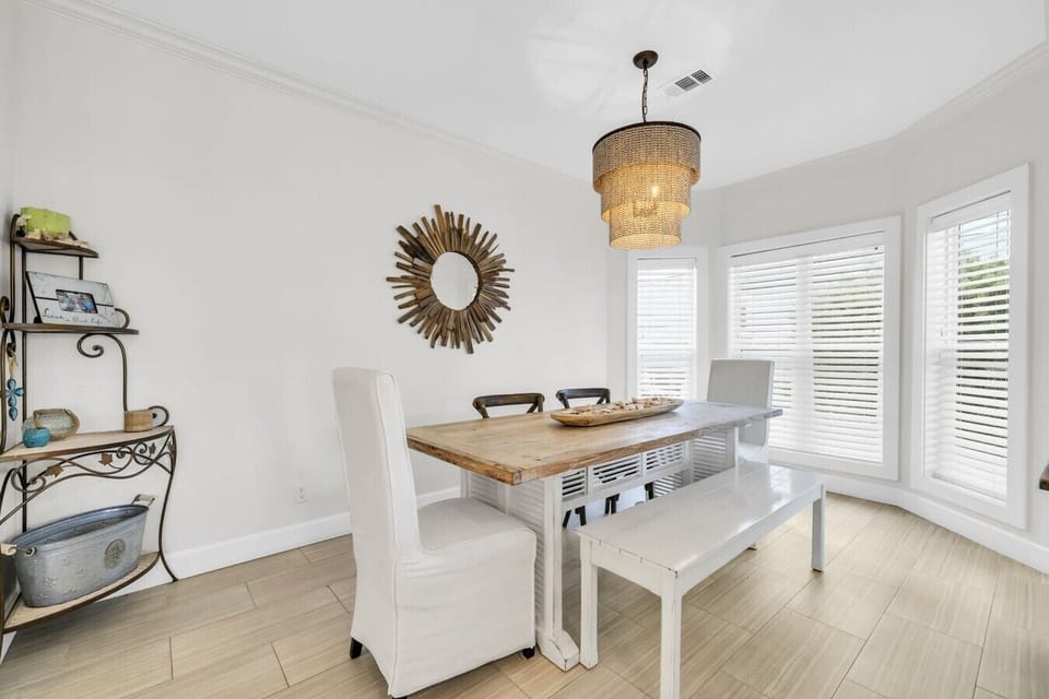 Farmhouse style dining table - perfect for a large group.
