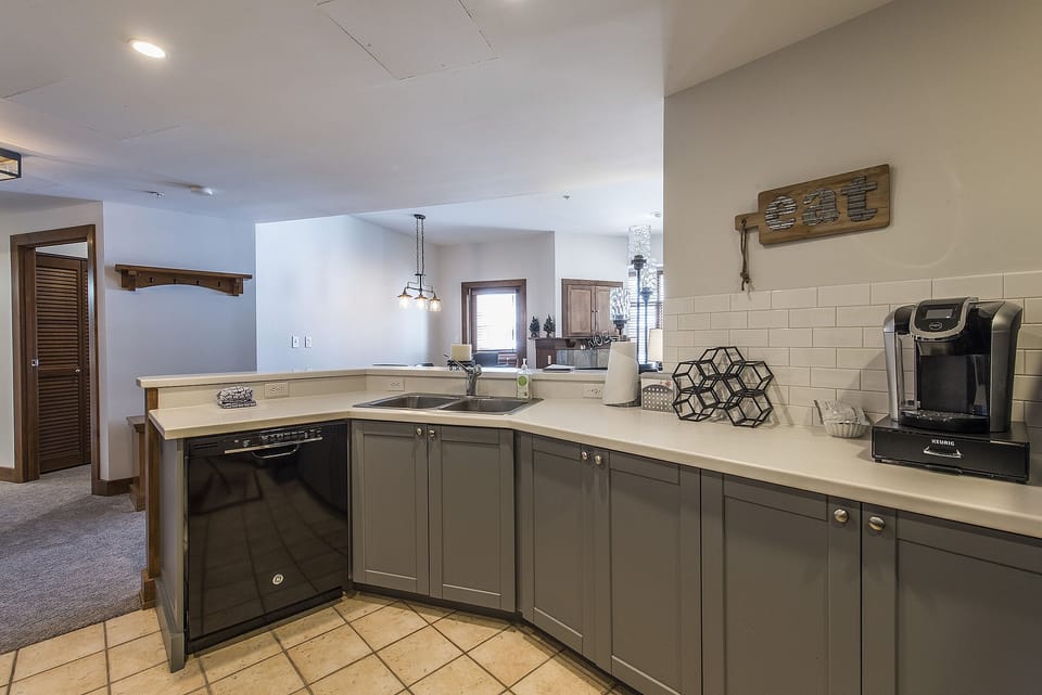 Kitchen
*Keurig Machine
