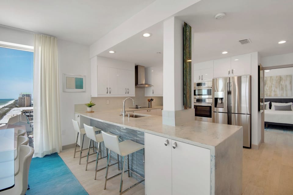 Kitchen bar