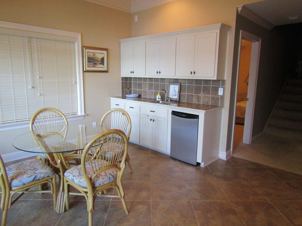 Basement Kitchenette