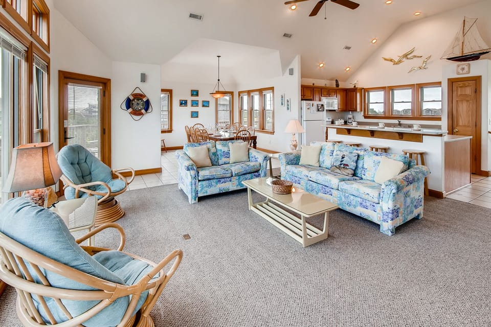 Surf-or-Sound-Realty-Odyssey-II-539-Great-Room