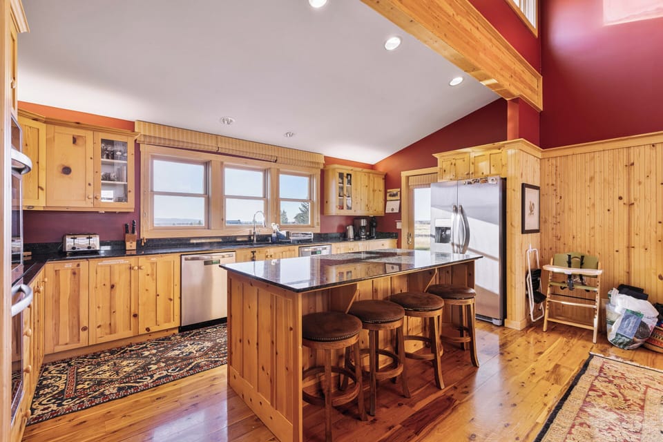Kitchen with coffee and tea provided. 