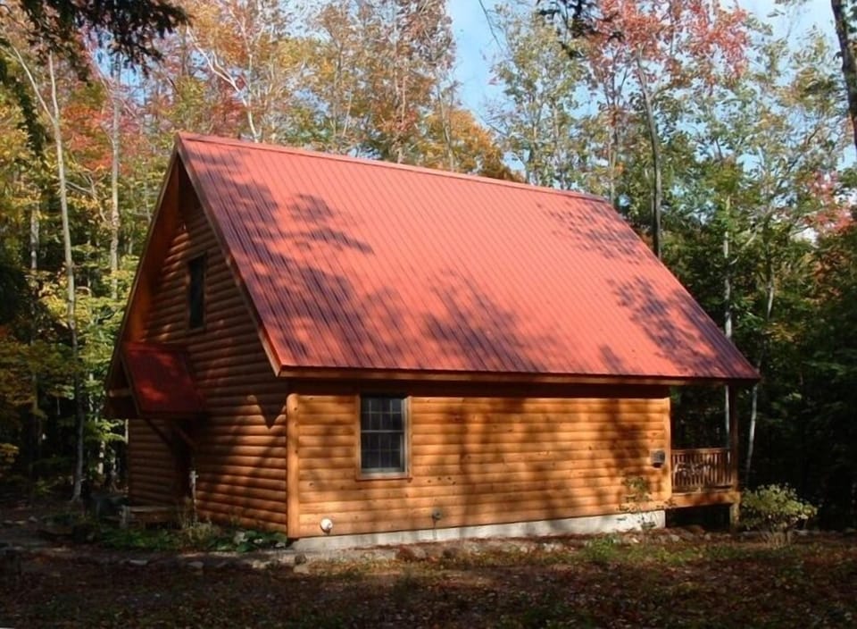 Home on secluded creekside property
