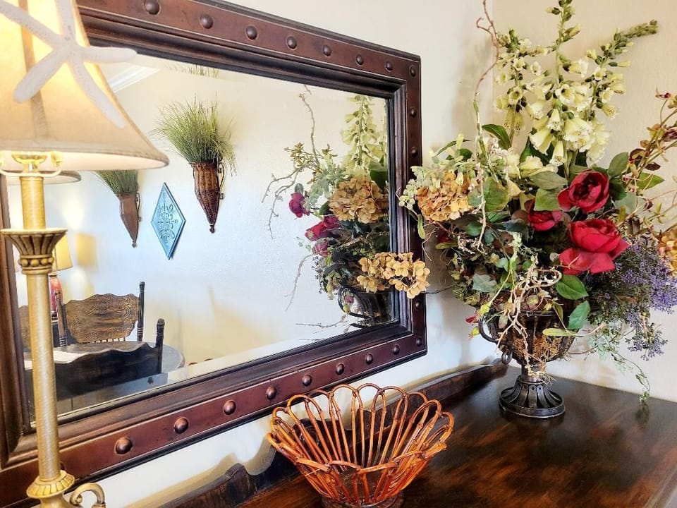 Vacations by Fayla providing vacation rentals in the Panama City Beach area.