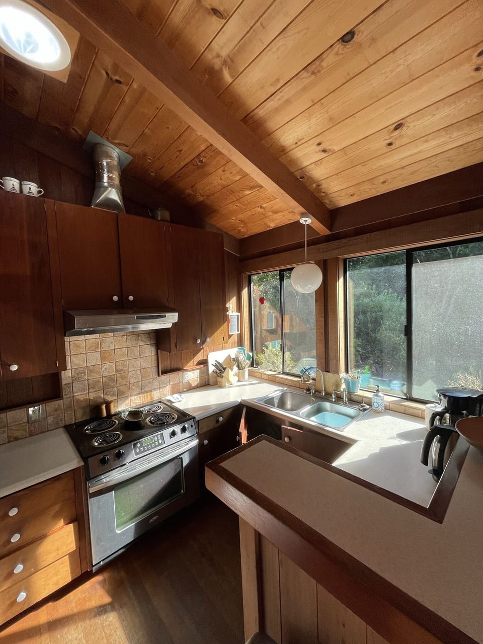 Nice view to back deck from kitchen area