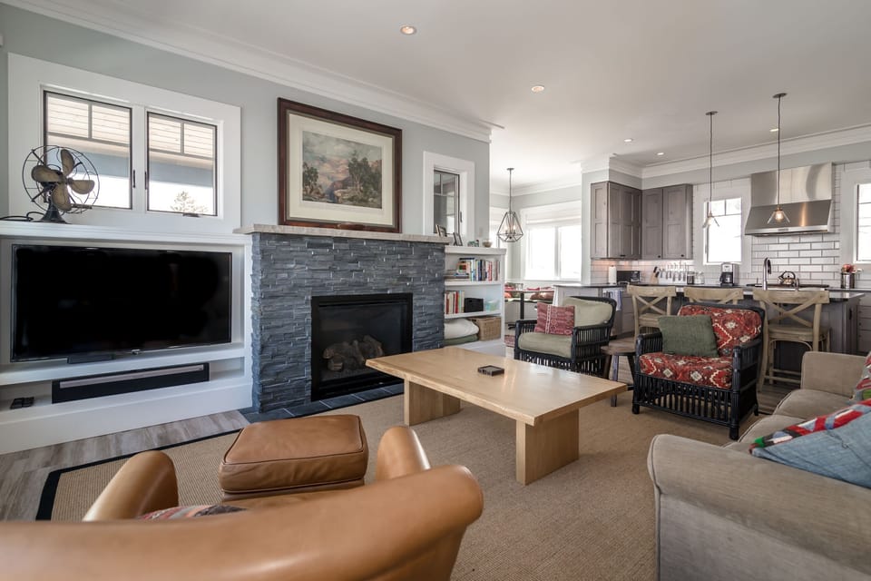 Living room / Kitchen