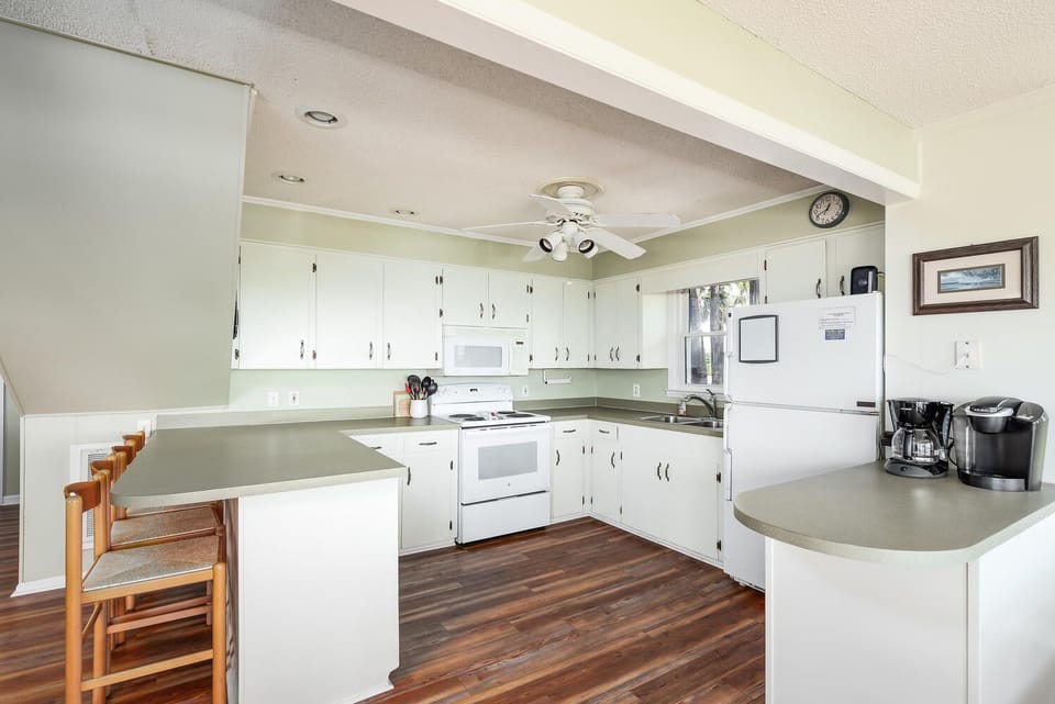 From dining area towards the kitchen