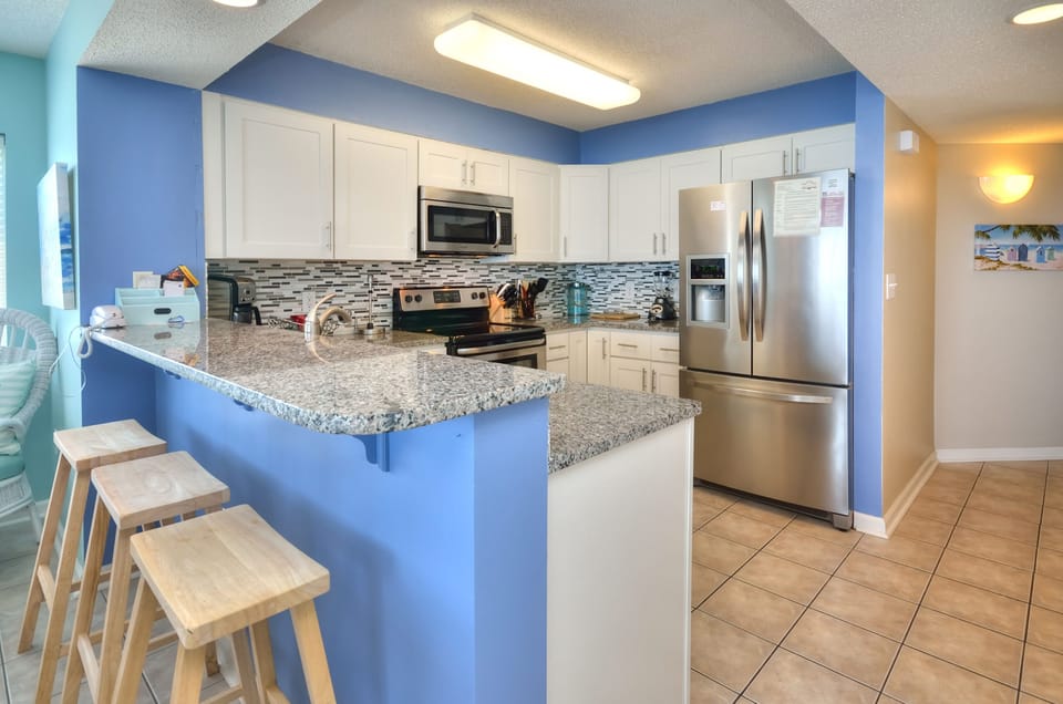 Kitchen with new SS Appliances and Granite countertop