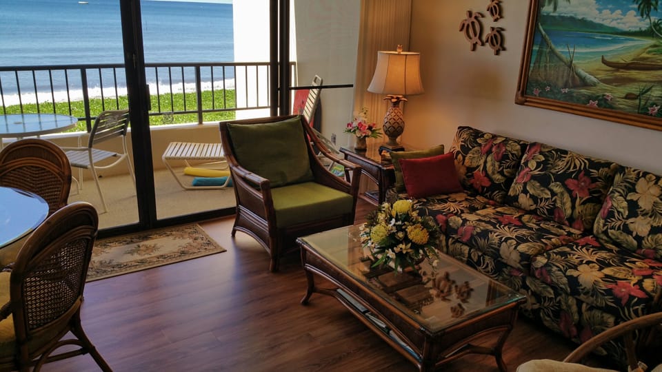 Living area with awesome ocean/beach views.