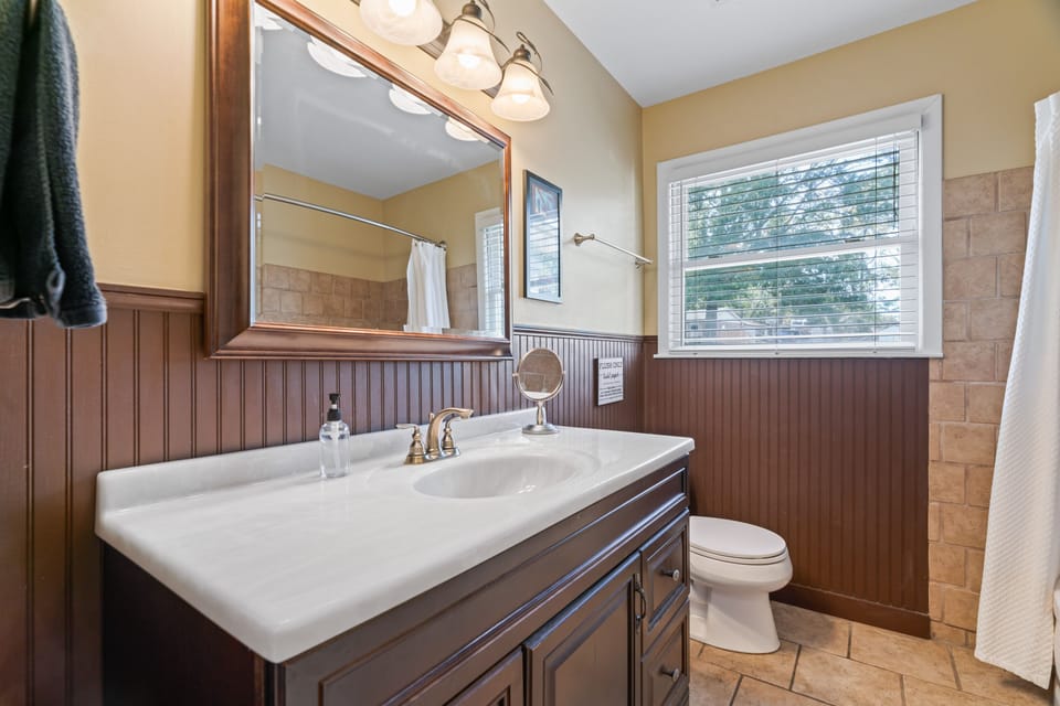 Bathroom  #2