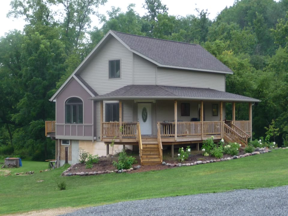 Front and Side View of the Villa At Waterfall Vineyards
