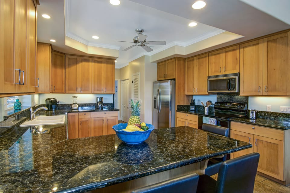 Large Kitchen with everything you need 