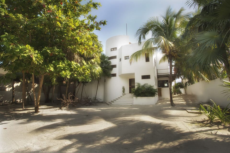 Entrance to Casa Carolina