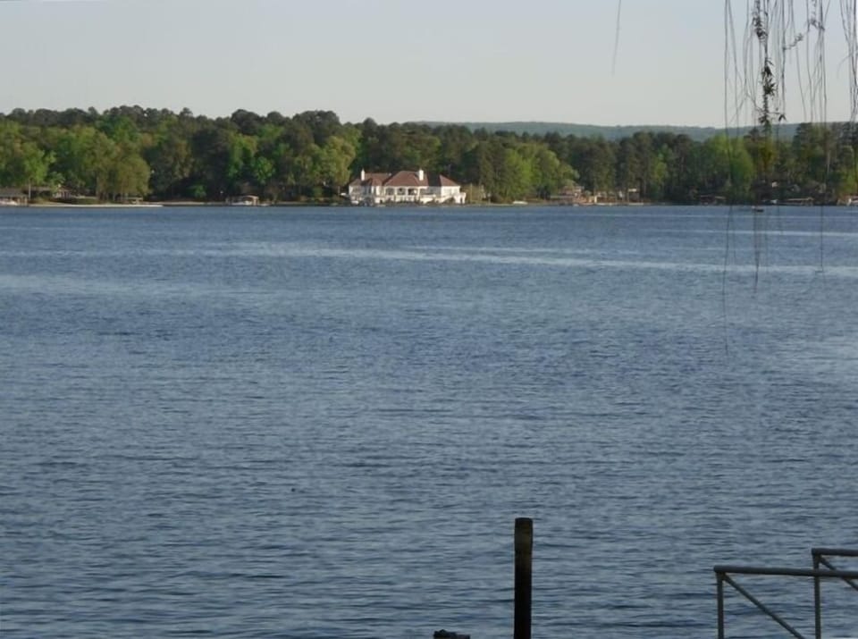Unobstructed view of Lake Hamilton while sitting on the deck