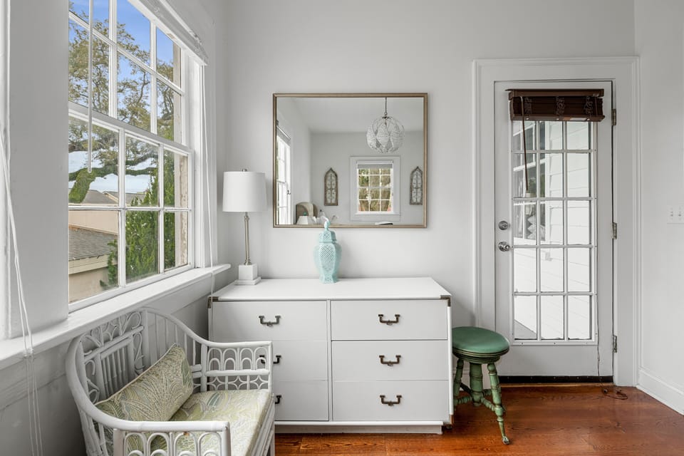 Southern Ease, Contemporary Flair | The Charleston