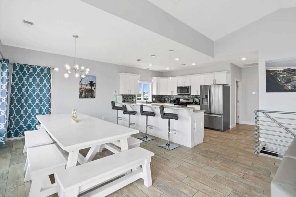 Kitchen and dining room