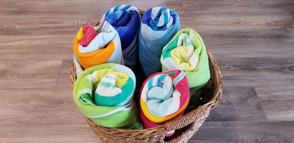 Pool towels provided