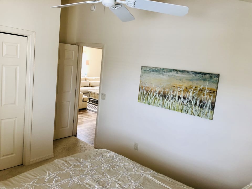 Guest bedroom entrance