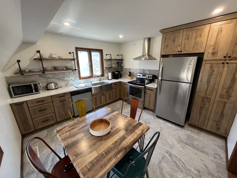 Newly renovated, fully stocked kitchen.