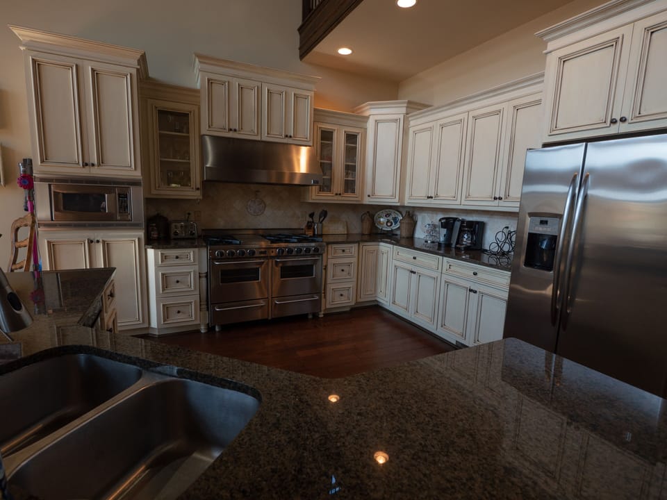 Double ovens in the kitchen,  modern appliances and of course, great lake views