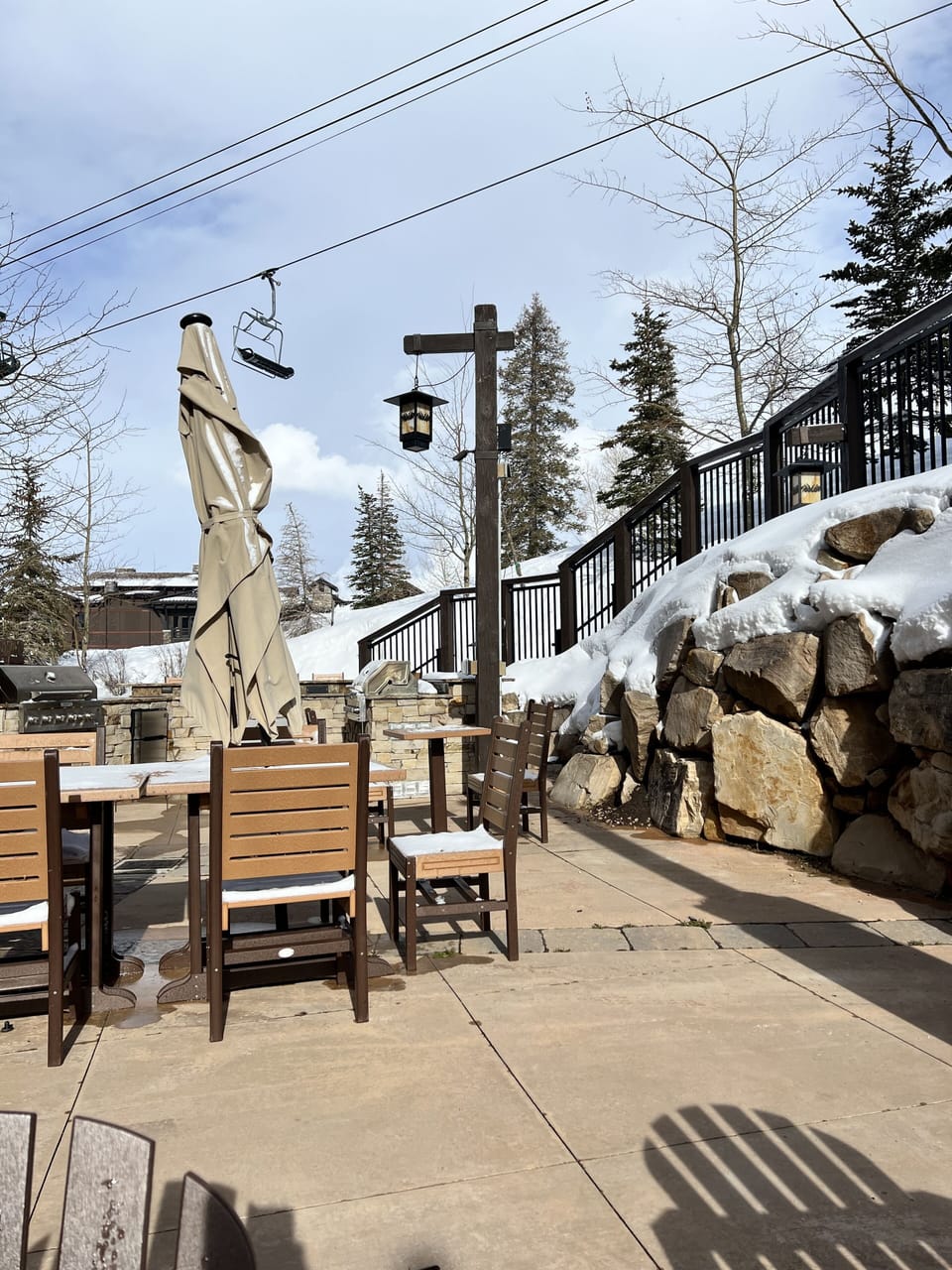 Outdoor dining