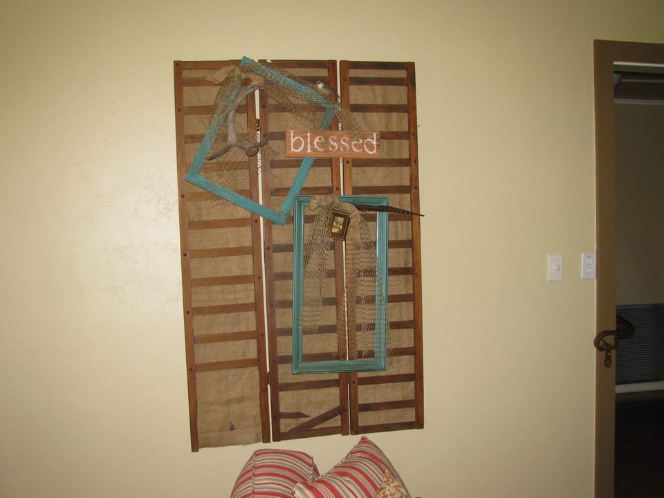 beautiful and unusual décor throughout
