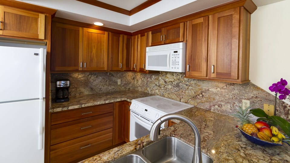 Recently renovated kitchen, fully equipped for your vacation