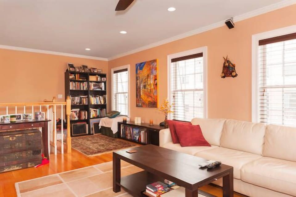 Living room with queen size sleeper sofa.