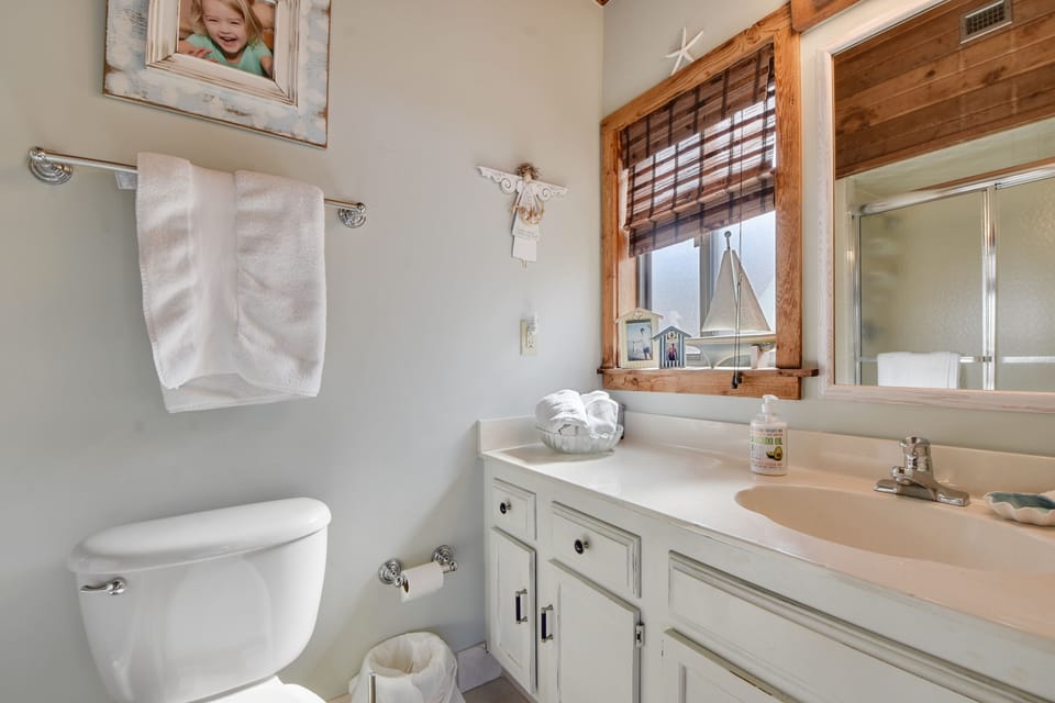 Second Bedroom Bath