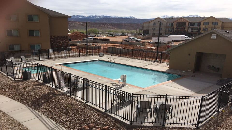 Pool & Hot Tub Area - new 2017