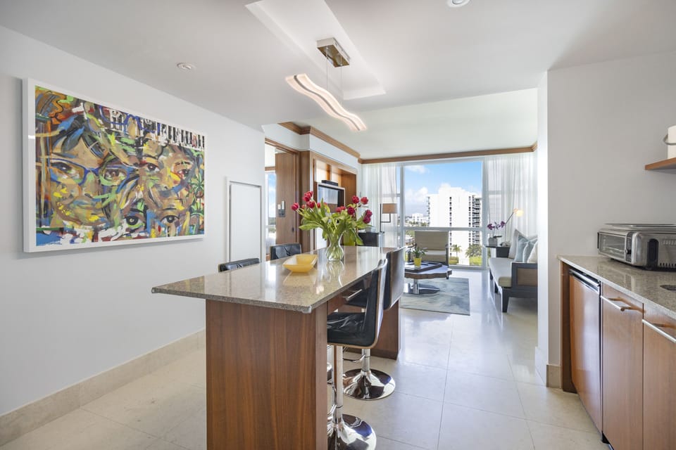 Kitchen & Living Room