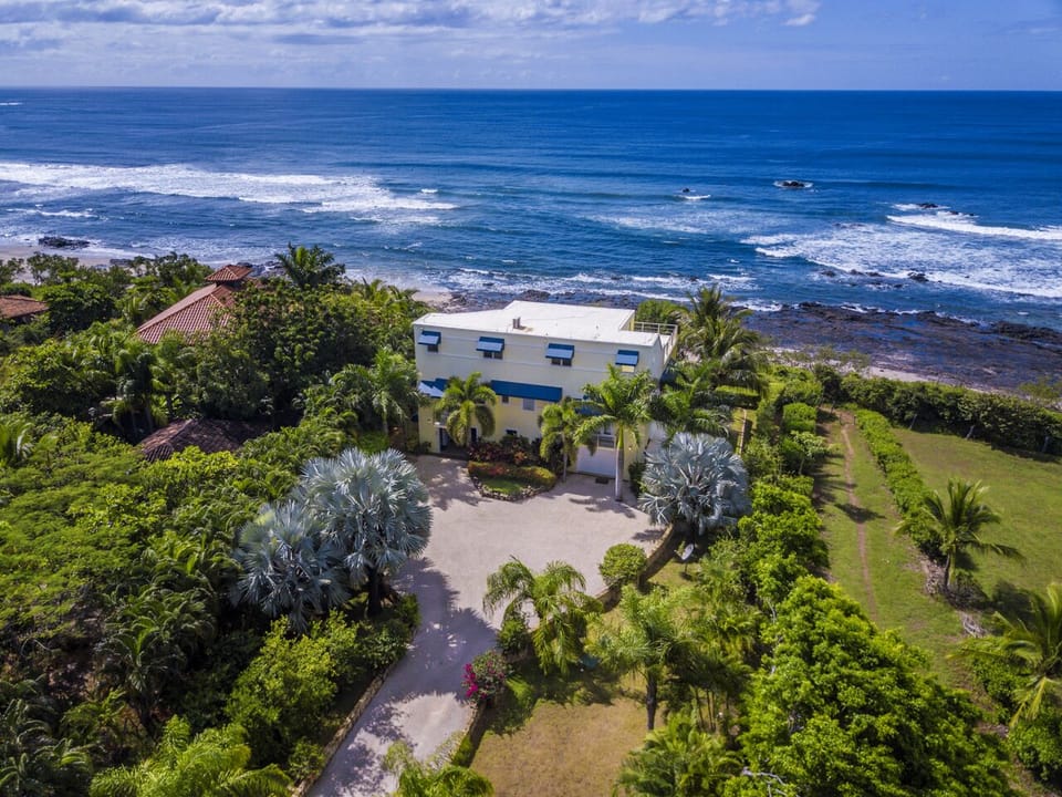 Two reef breaks right out front and best swimming just 2 min walk to the south