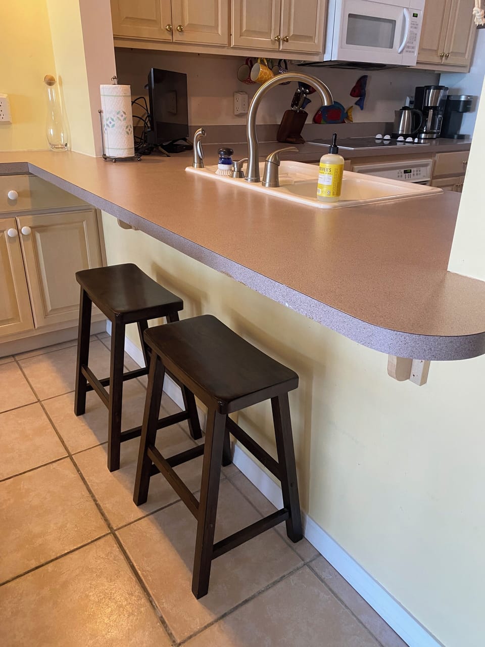 Kitchen banquette/breakfast nook