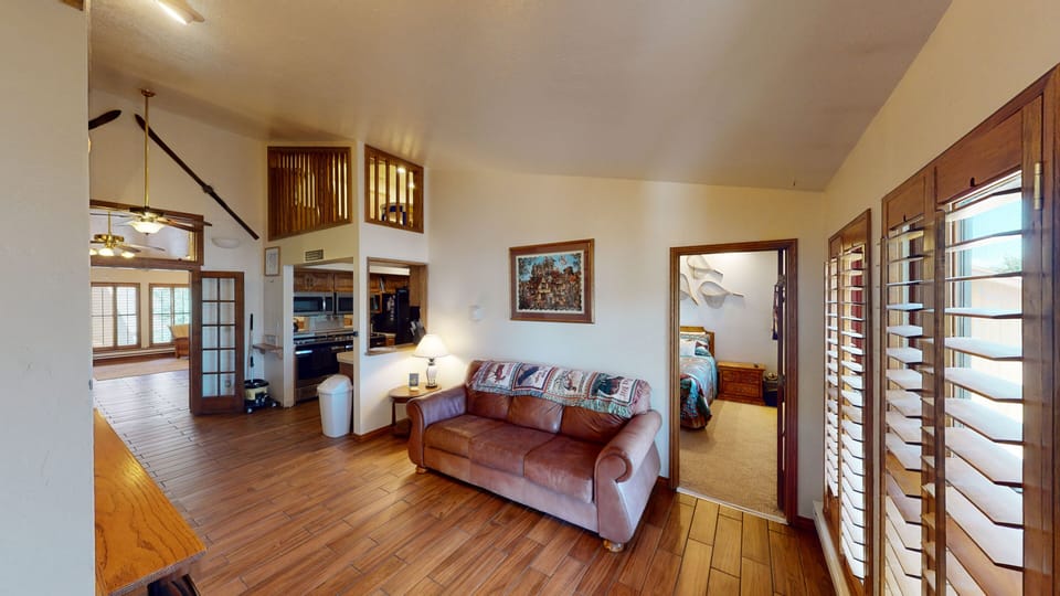 South Penthouse