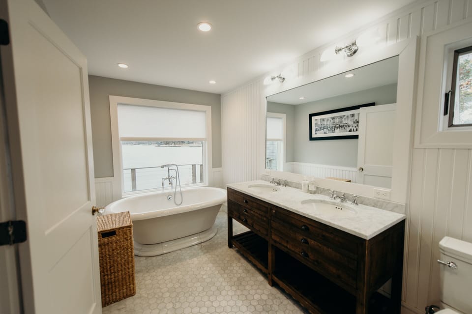 Master Bath
