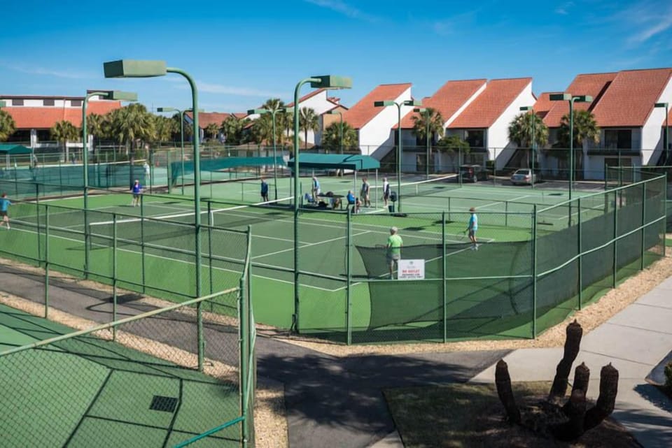 Tennis Courts