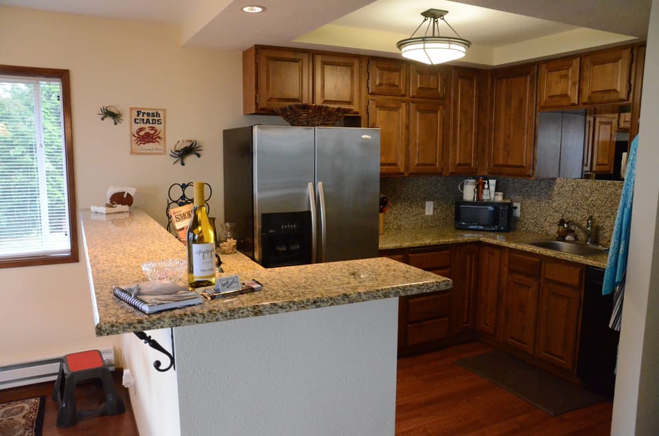 A kitchen that will meet your cooking needs!