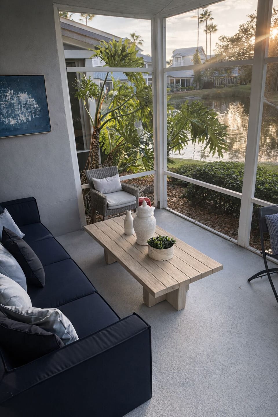 Outdoor screened patio