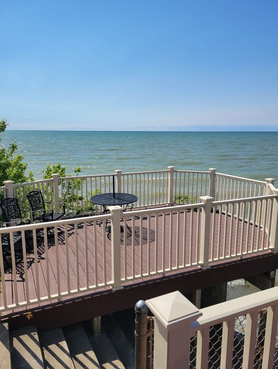 Newly remodeled second deck for cottage guest's use