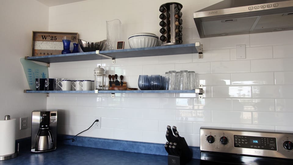 A full compliment of spices.. Mr Coffee to french pressed, your morning is great