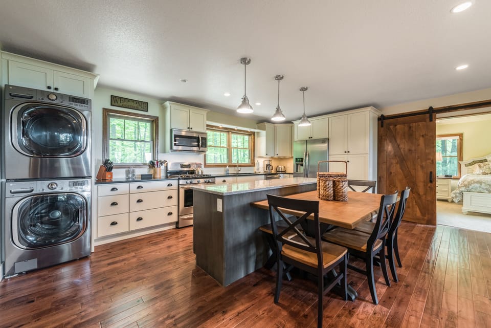 Gourmet, designer kitchen with granite, cushion close cabinets  and stainless 