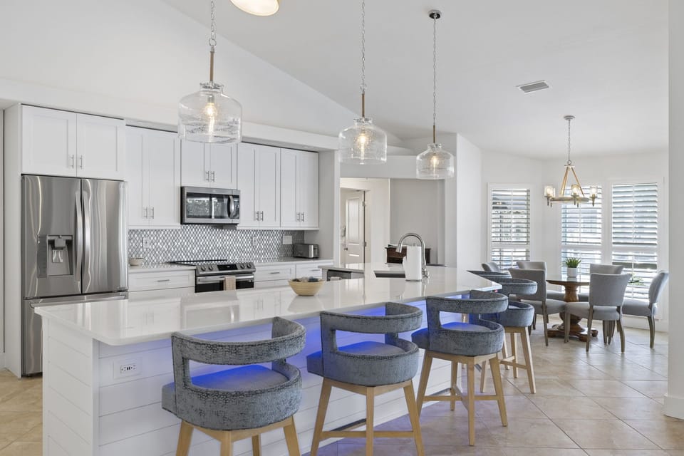 AMAZING NEW KITCHEN! 