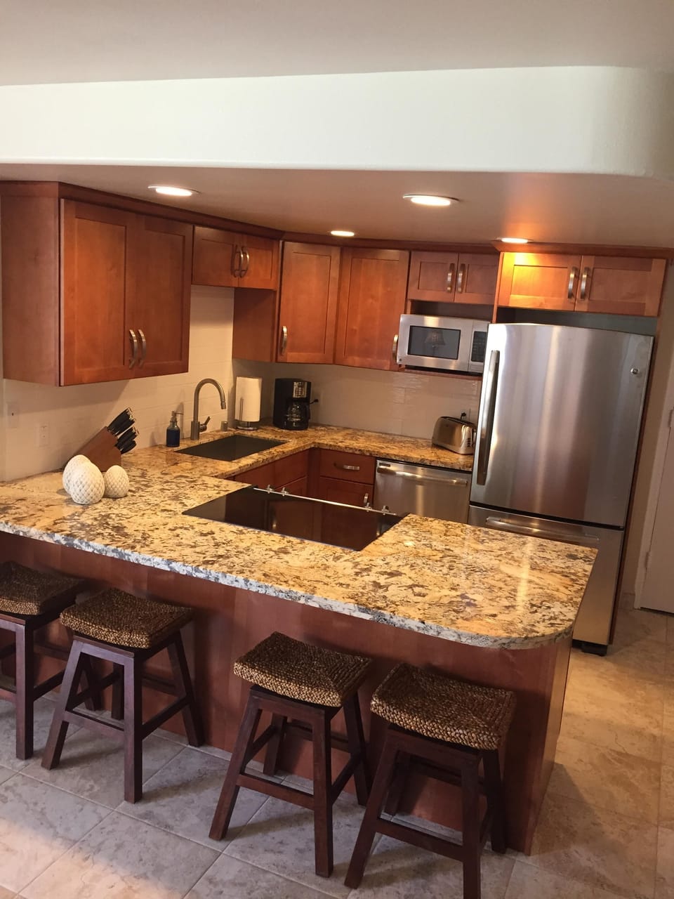 Renovated and fully stocked kitchen!