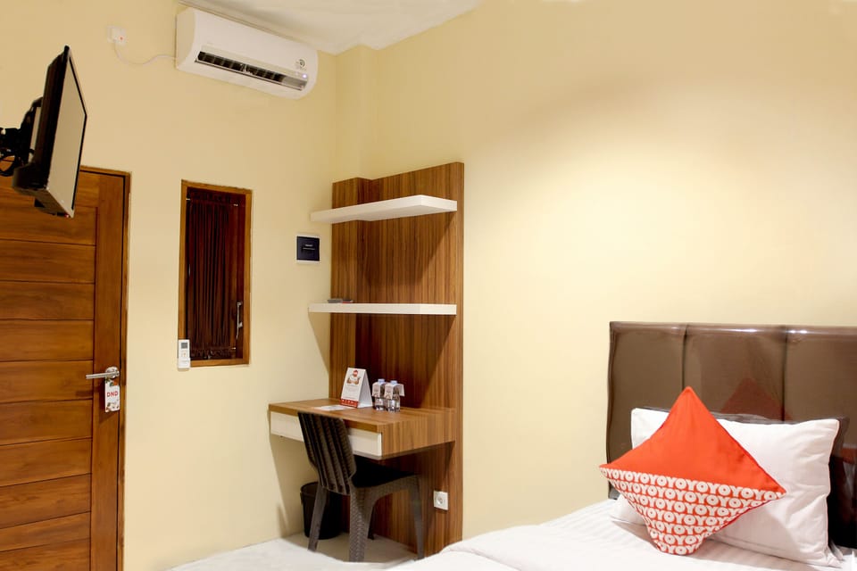 Standard Double Room, Non Smoking | Room amenity