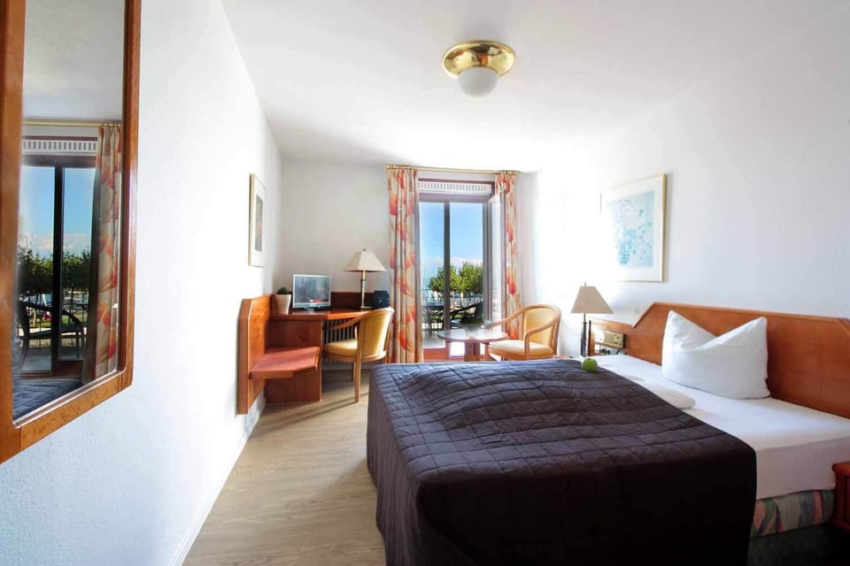 Superior Single Room | Minibar, in-room safe, desk, soundproofing