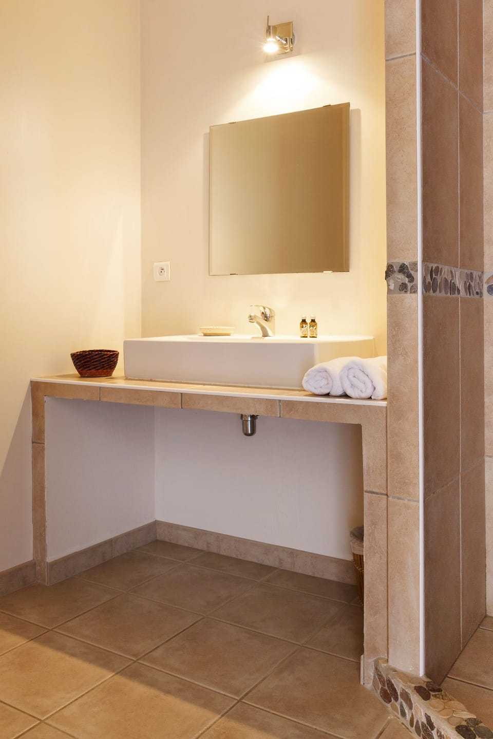 Double Room, Garden Area | Bathroom sink