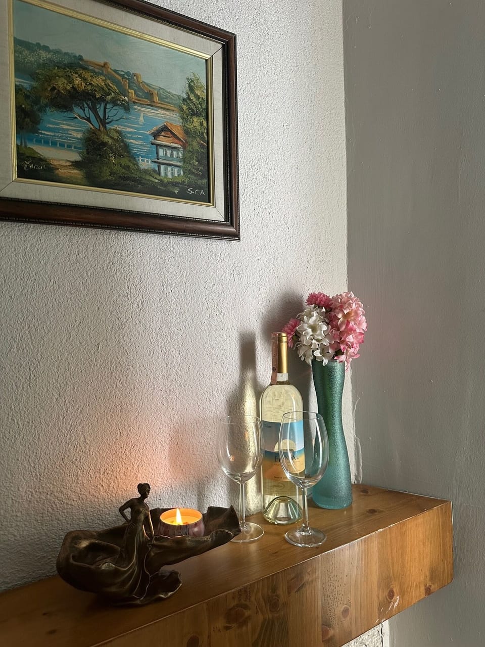 Double Room, Fireplace | WiFi (free), bed sheets